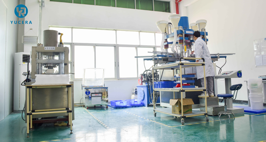 Shenzhen Yurucheng Dental Materials Co., Ltd manufacturer production line