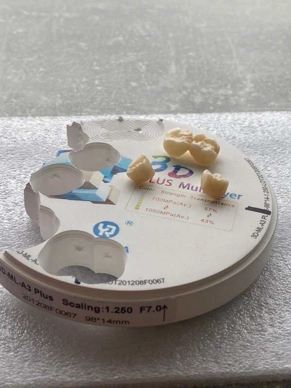 Yucera 3D Plus Multilayer 98 12mm Open System Dental Zirconia Blocks CADCAM Dental Ceramic Block